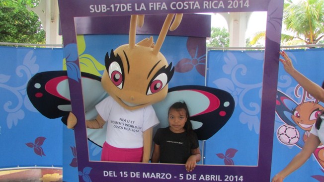 La Mascota oficial de la Copa Mundial Femenina Sub-17, visitó Liberia