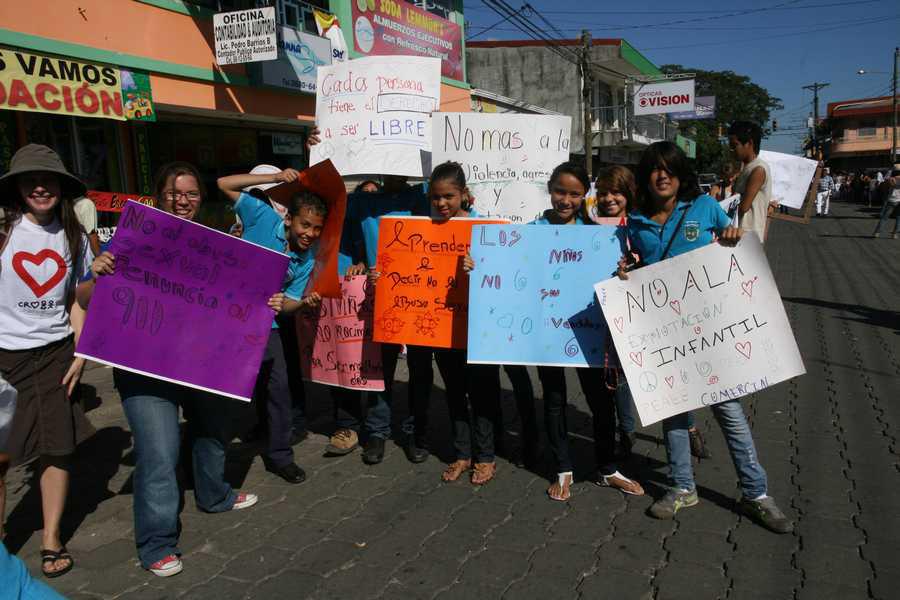 [Audio] Preparan marcha en Santa Cruz, en celebración del día Internacional Contra la Explotación Sexual Comercial
